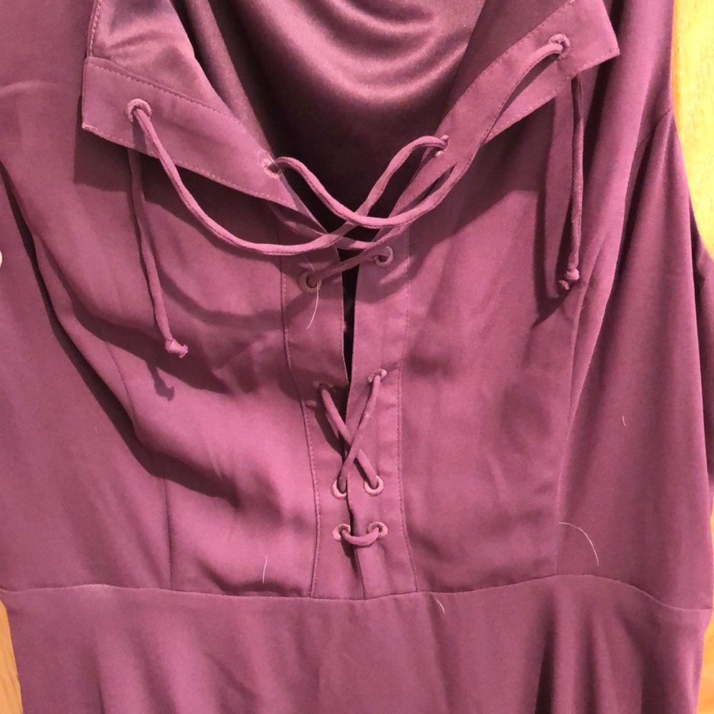 Dress - Picture 3 of 3